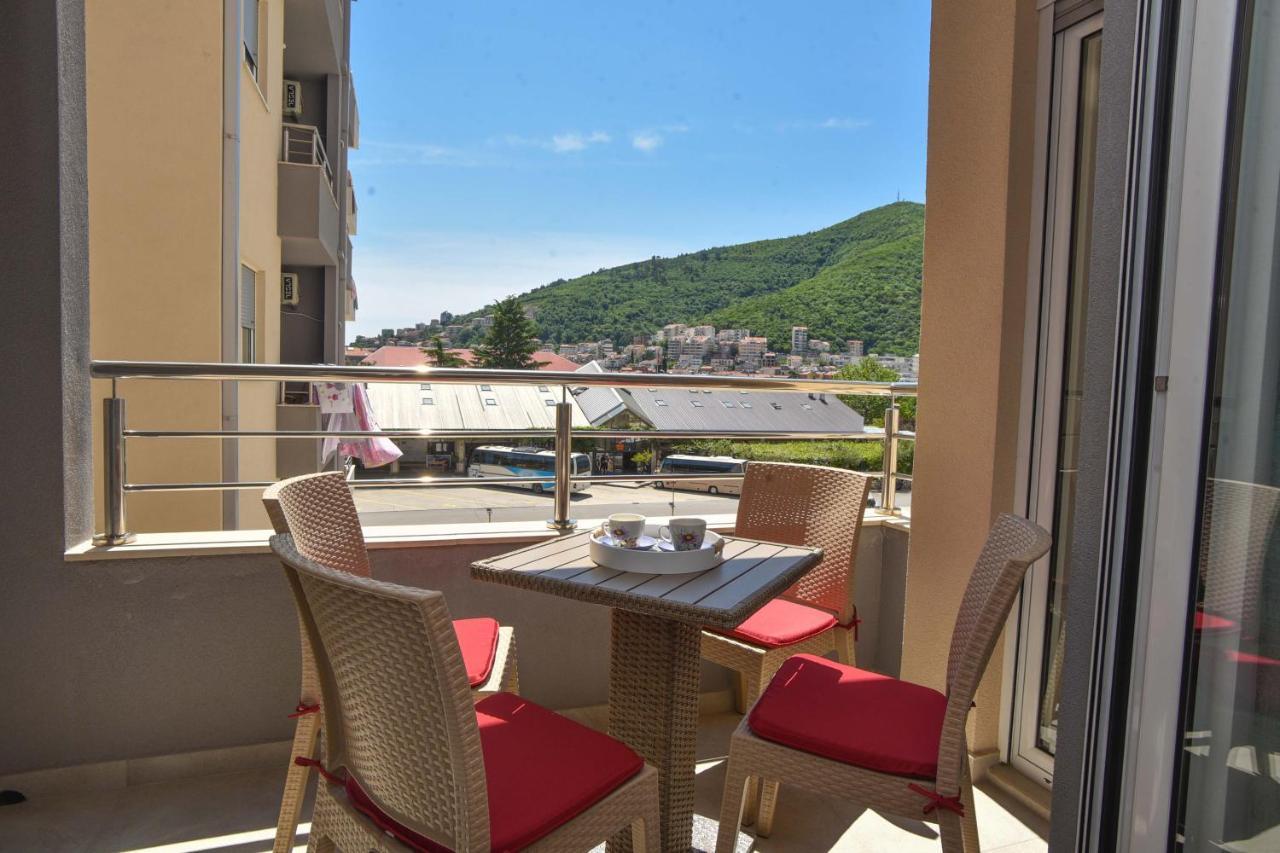 Azure Apartments Budva Extérieur photo